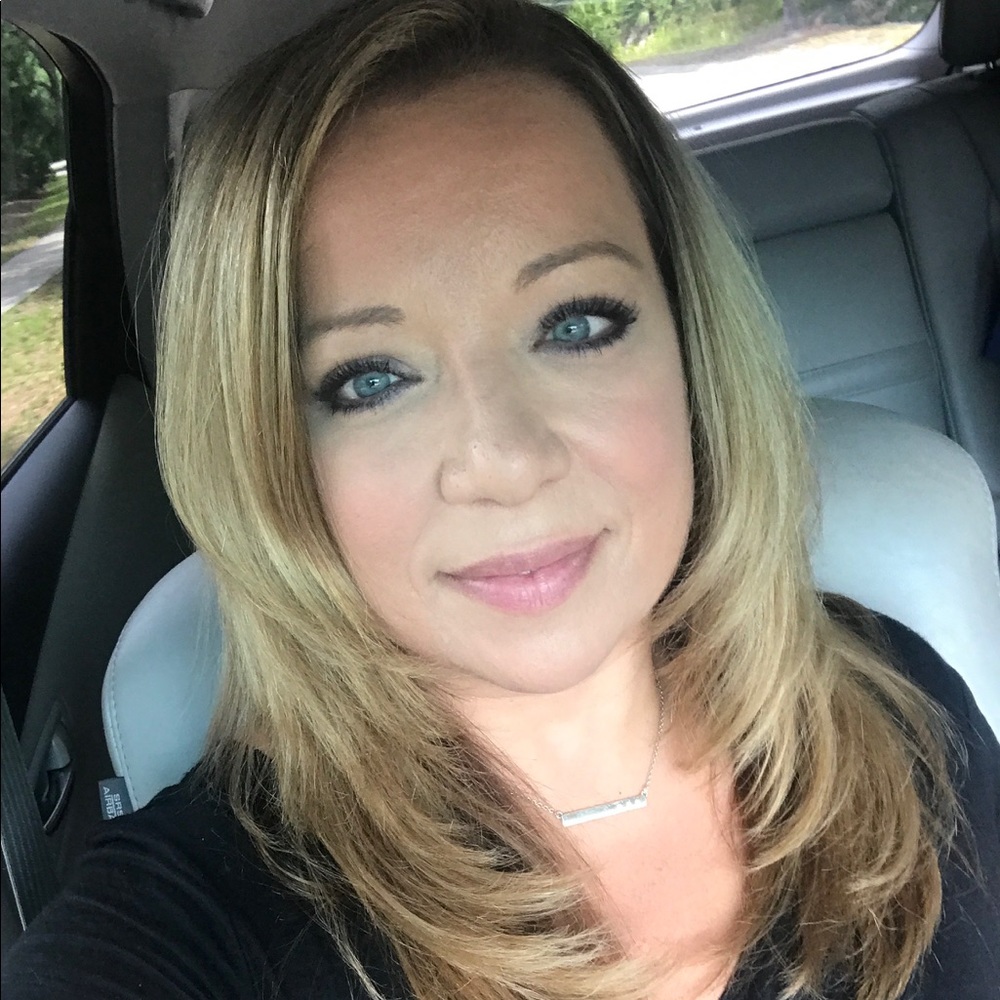 Meet your Posher, Theresa